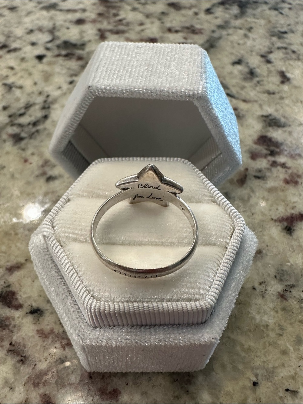 Gucci Sterling Silver Blind For Love Star Cat Ring - Picture 8 of 9